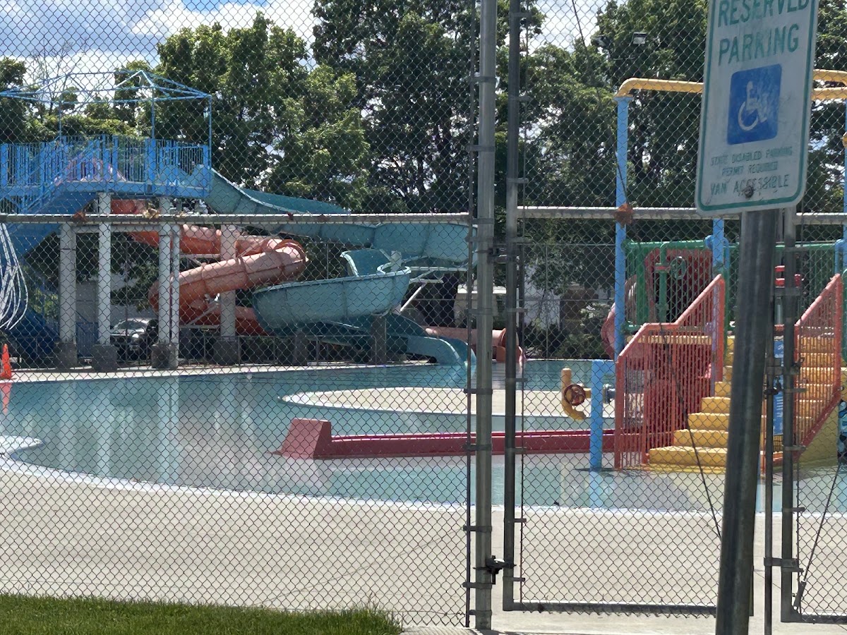A.M. Cannon Aquatic Center