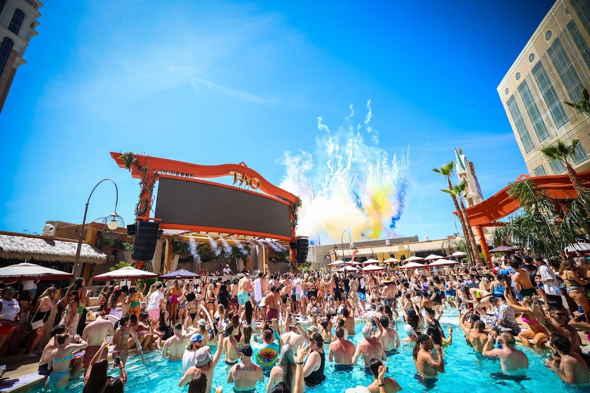 Beach Club Pool