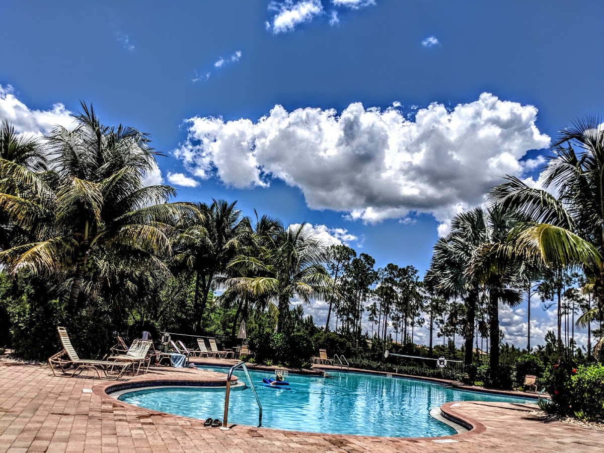 Bella Vida Clubhouse & Pool