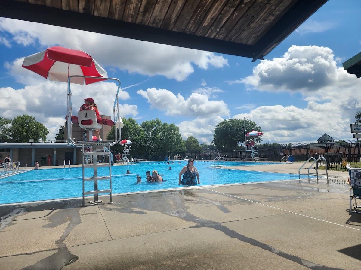 Bennett State Pool