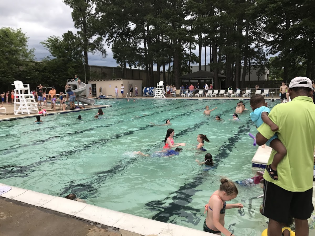 Briarwood Pool