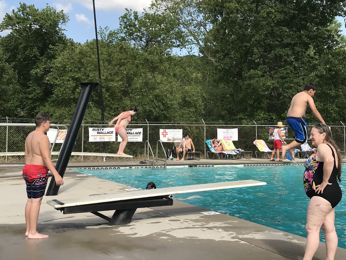 Carter Community Pool