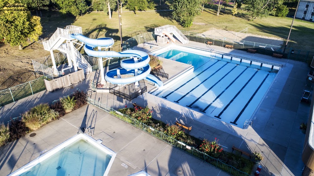Centennial Aquatic Center & Splash Pad in Chicago, Illinois