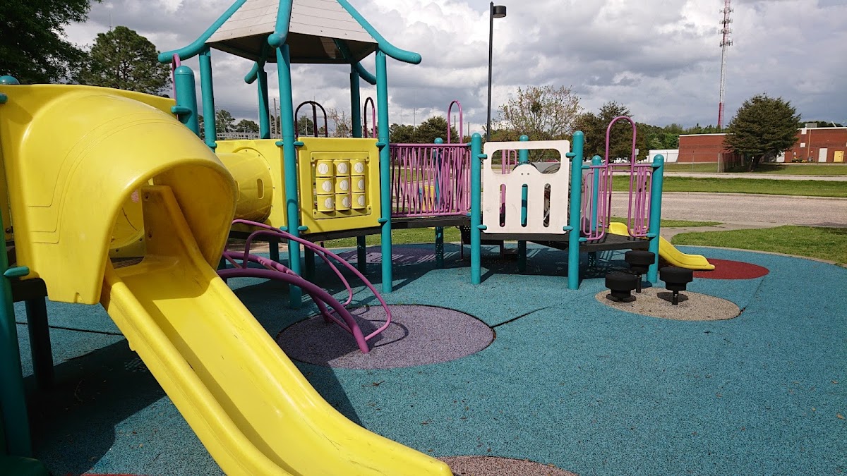 Cliffdale Recreation Center