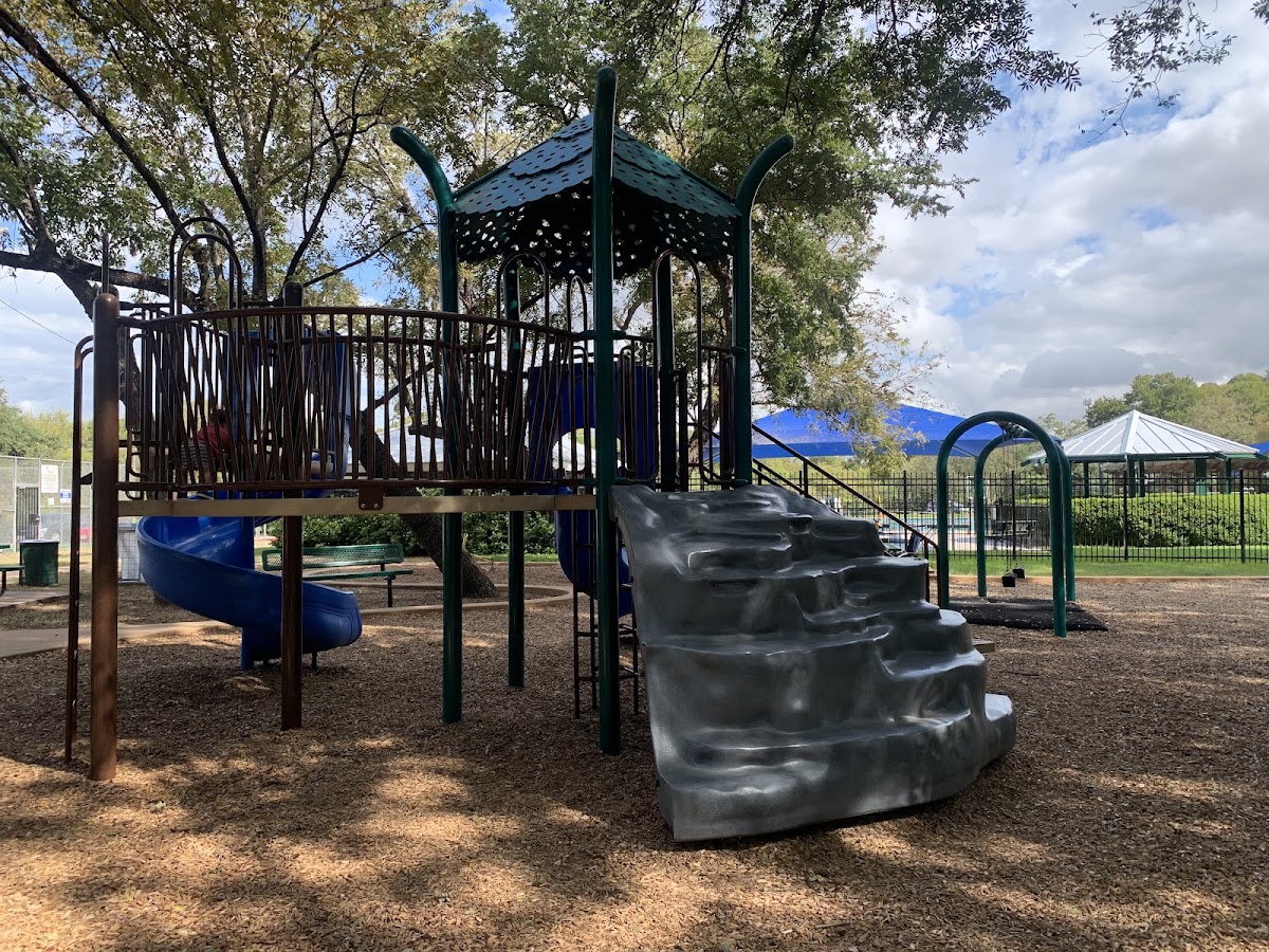 Creekside Park & Pool