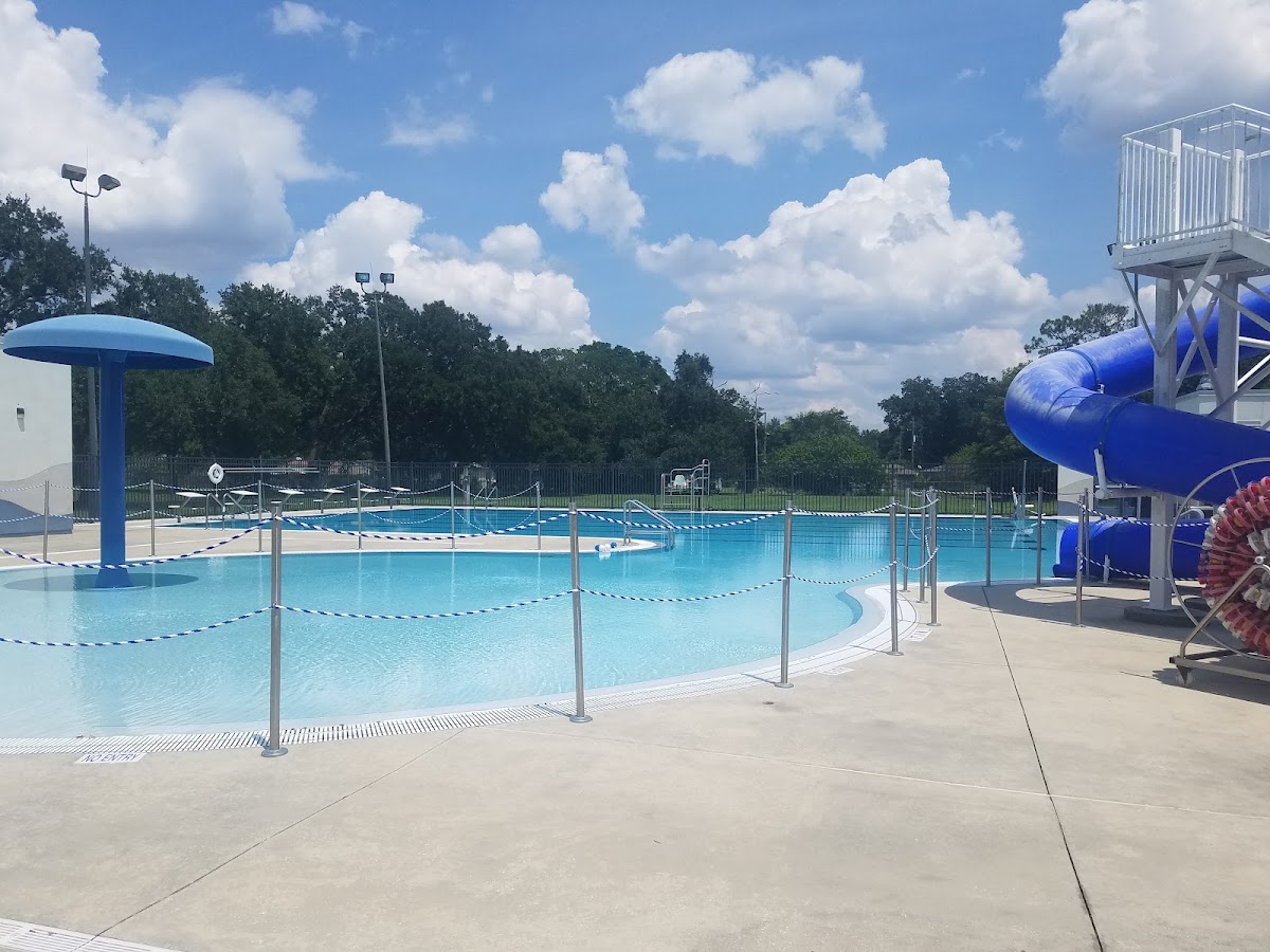 Dr James R Smith Pool
