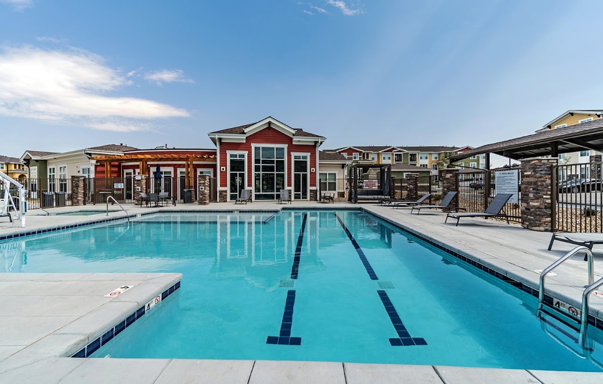 East Range Crossings Pool