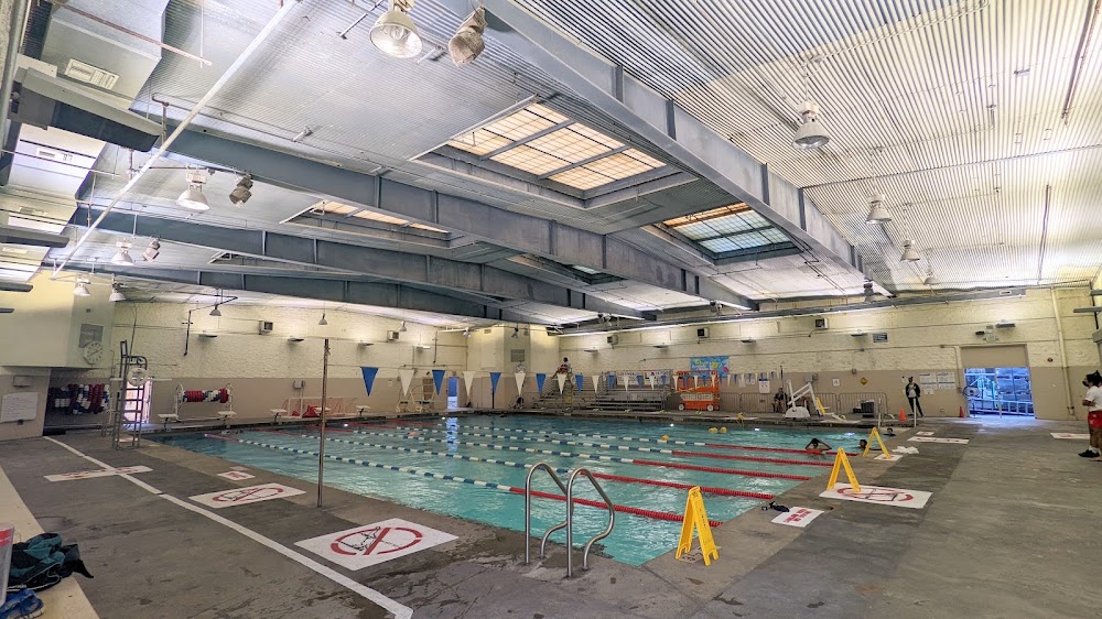 Eleanor G Roberts Aquatic Center in Los Angeles, California