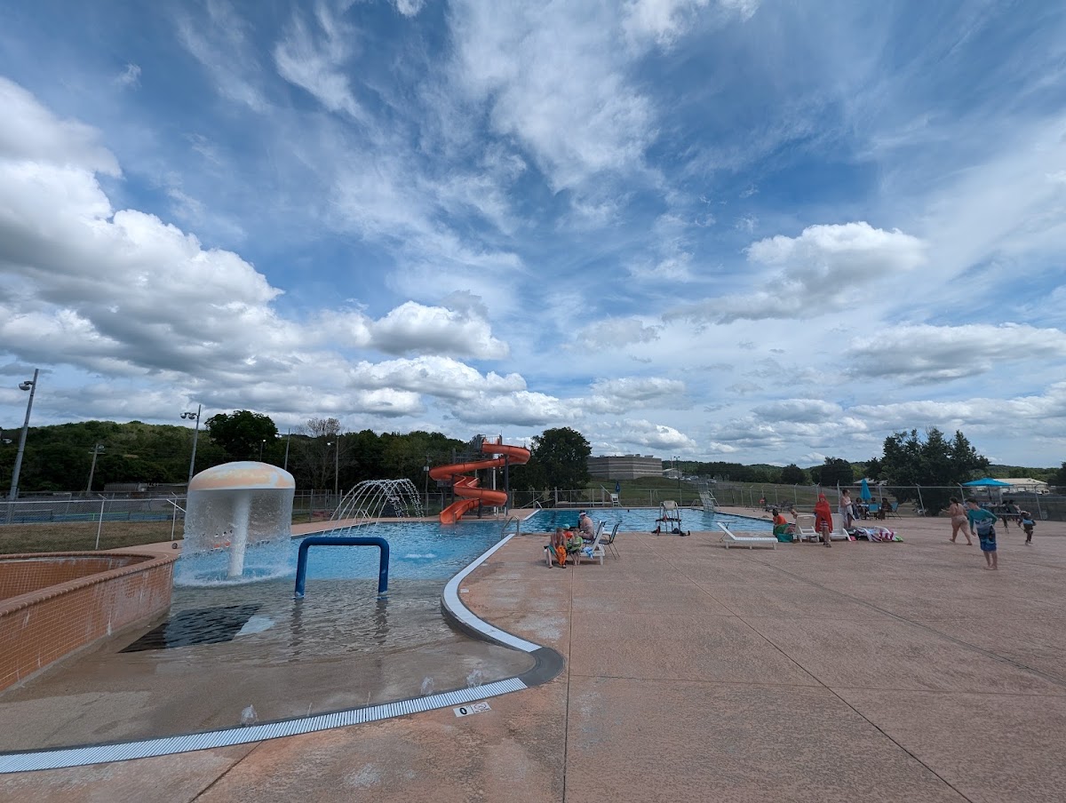 Fayetteville City Pool