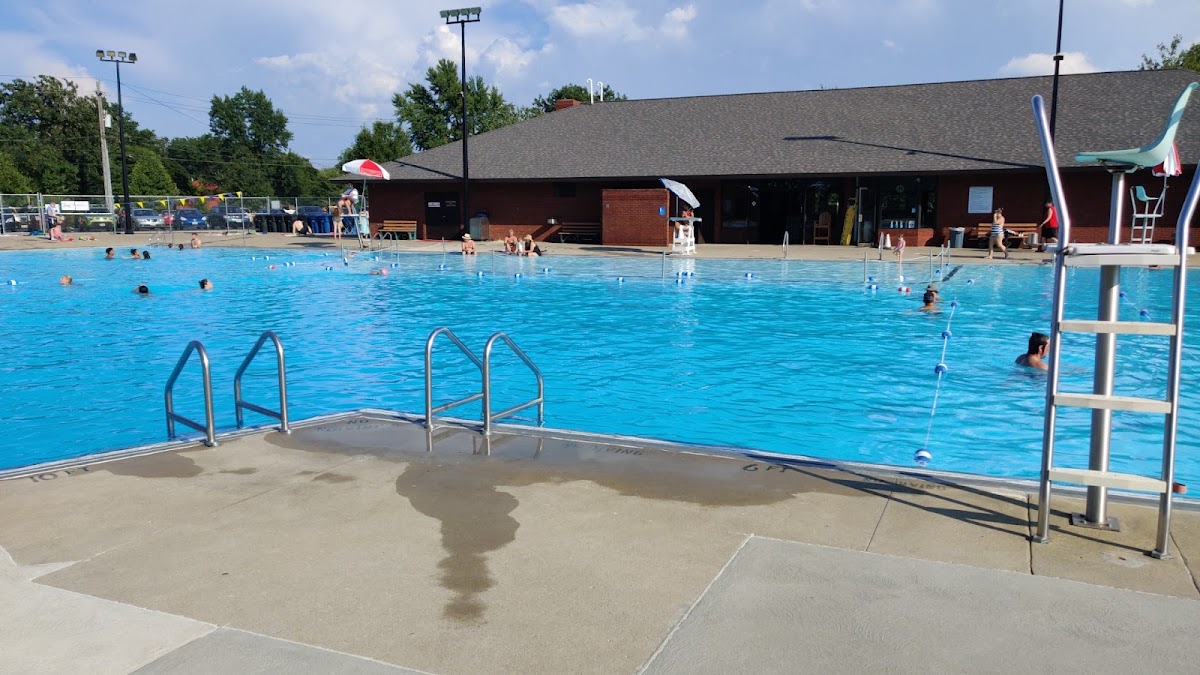 Foster Pool
