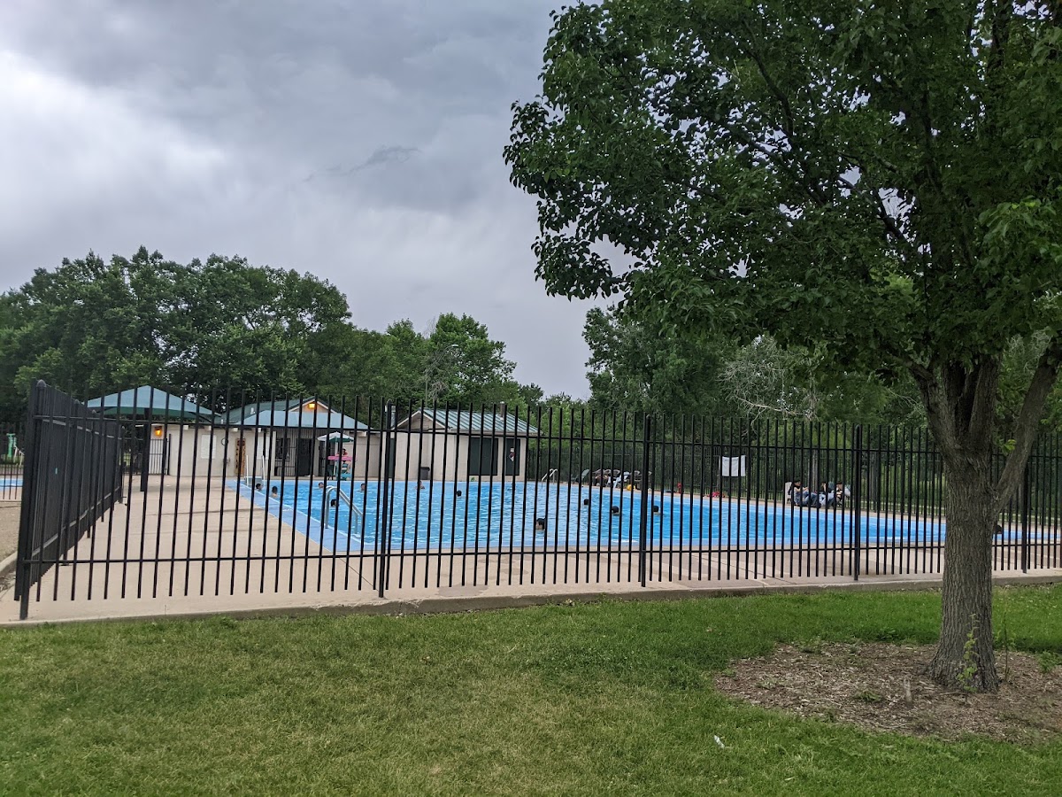 Garfield Lake Park Outdoor Pool