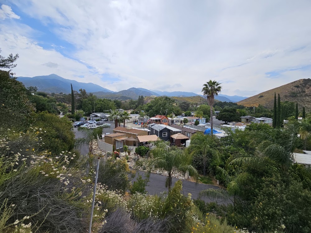 Glen Eden Nudist Resort in Corona, California