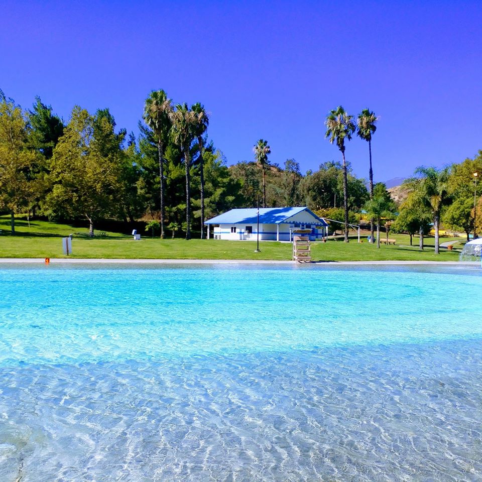 Glen Helen Regional Park Swim Complex