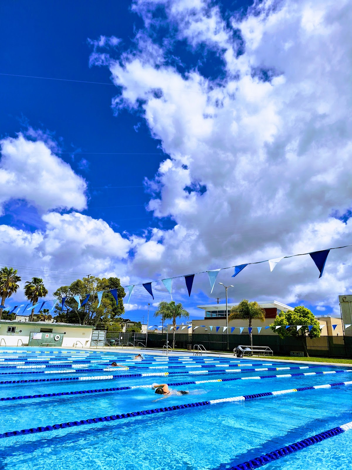 Hawthorne Pool