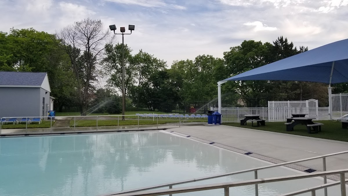 Hilliard East Community Pool