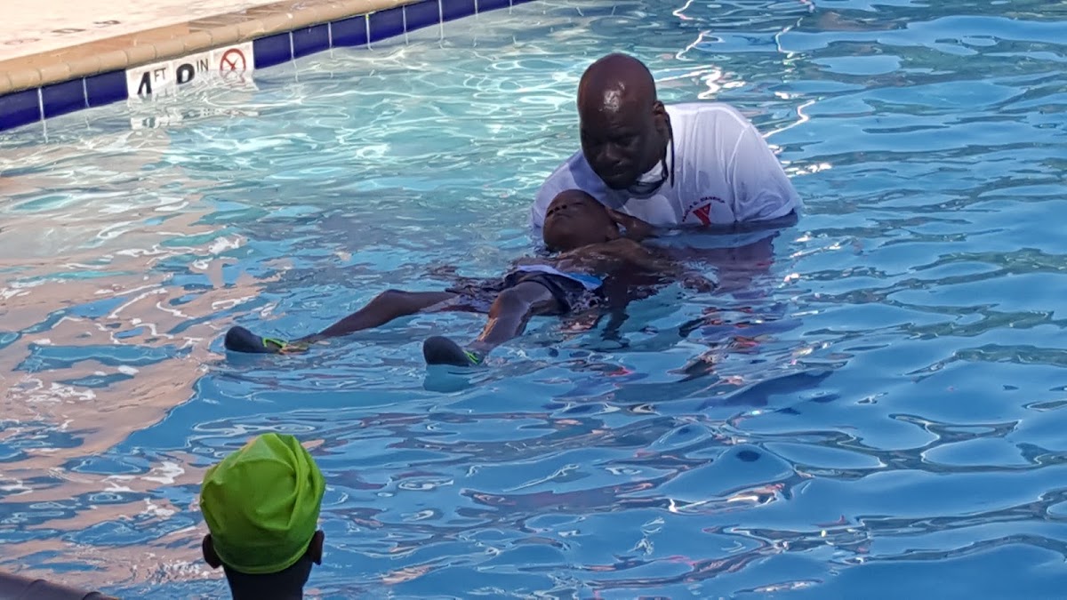 Howell Park Swimming Pool