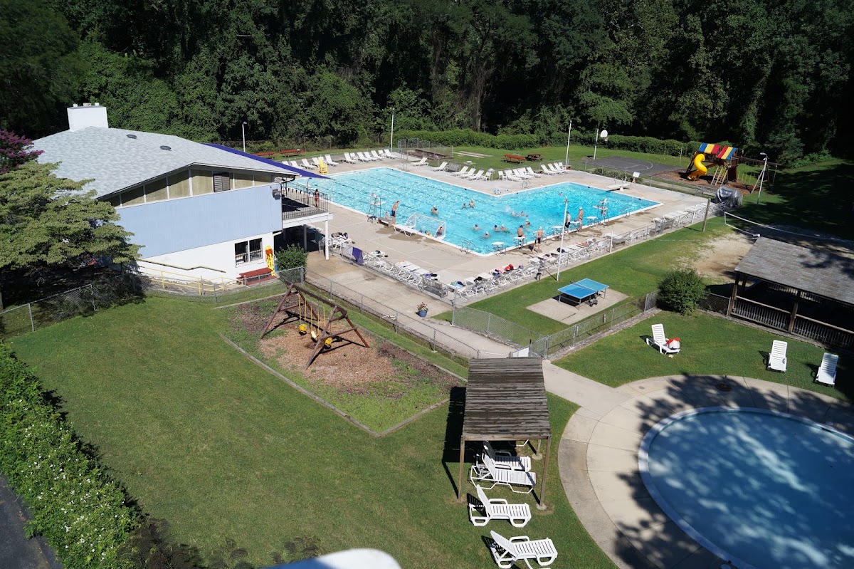 Hunting Hills Swim Club