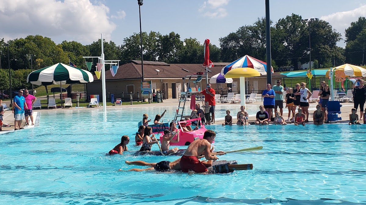 Indianola Veterans Memorial Aquatic Center