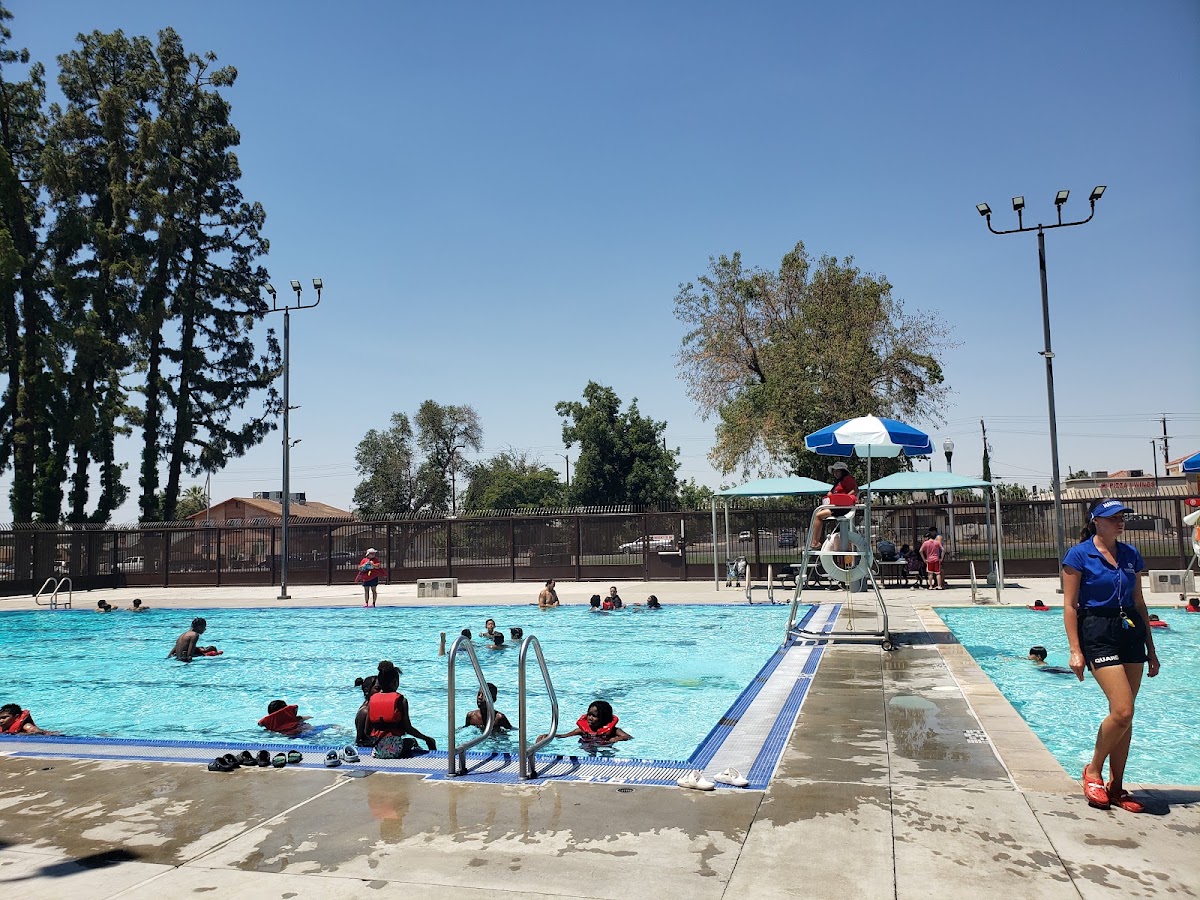 Jefferson Park Pool