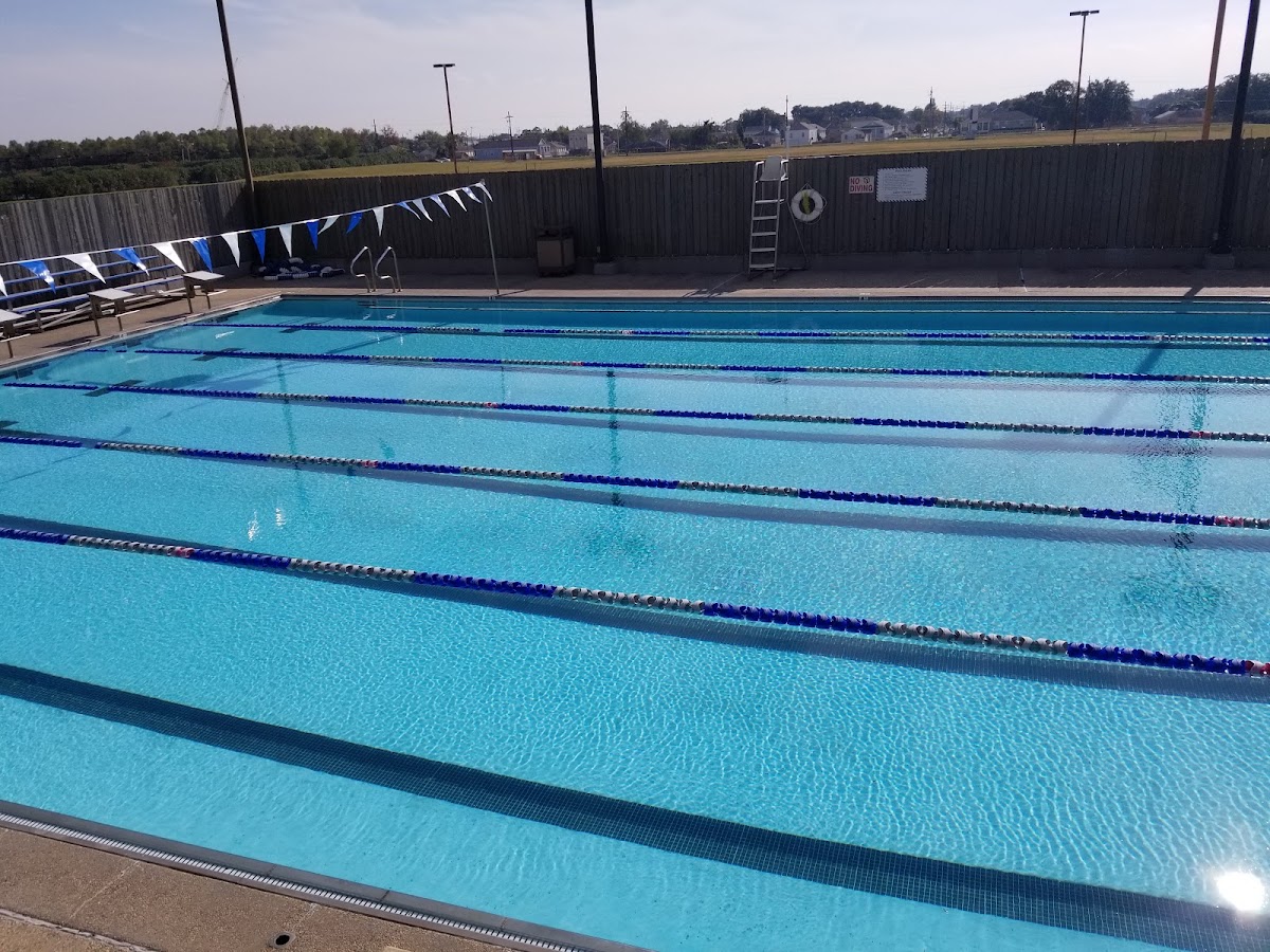 Lakefront Arena Aquatic Center