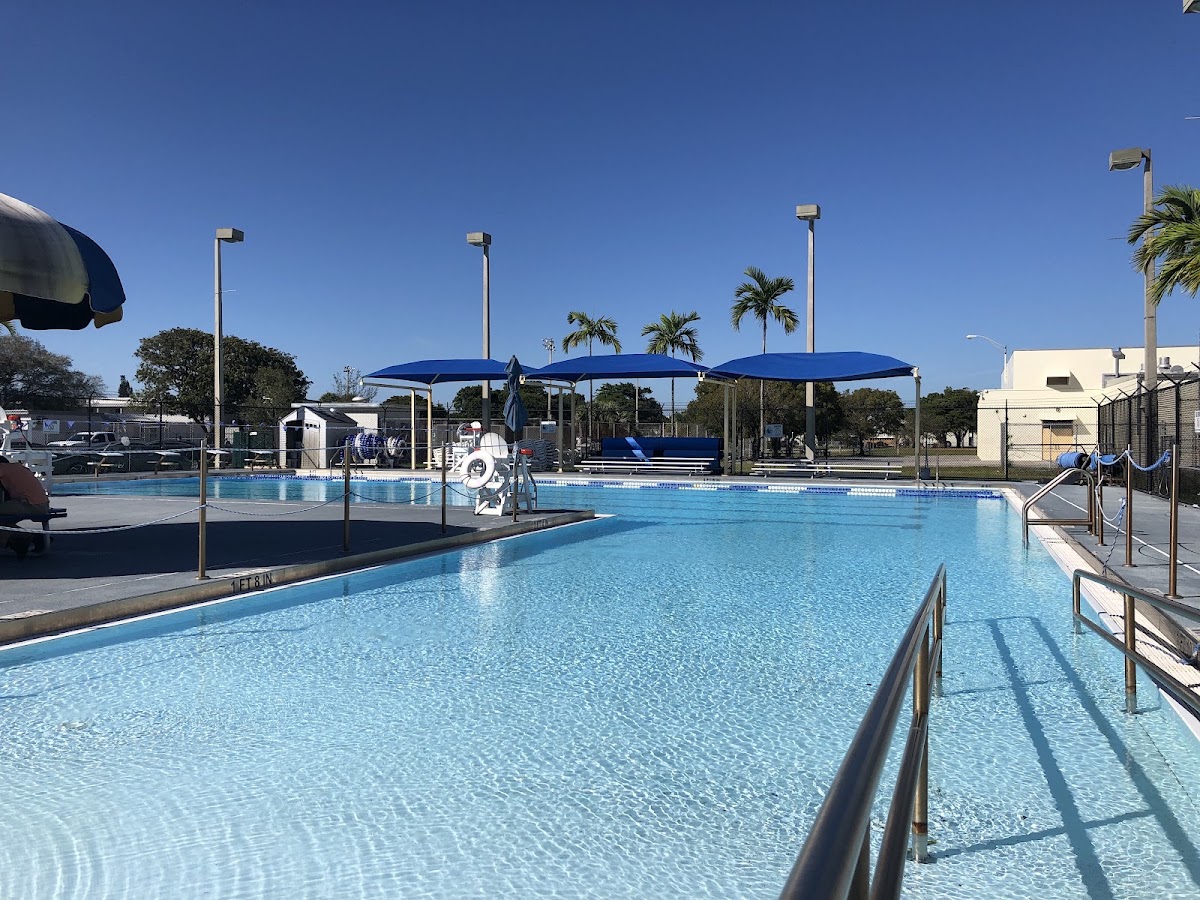 Lauderdale Lakes Swimming Pool