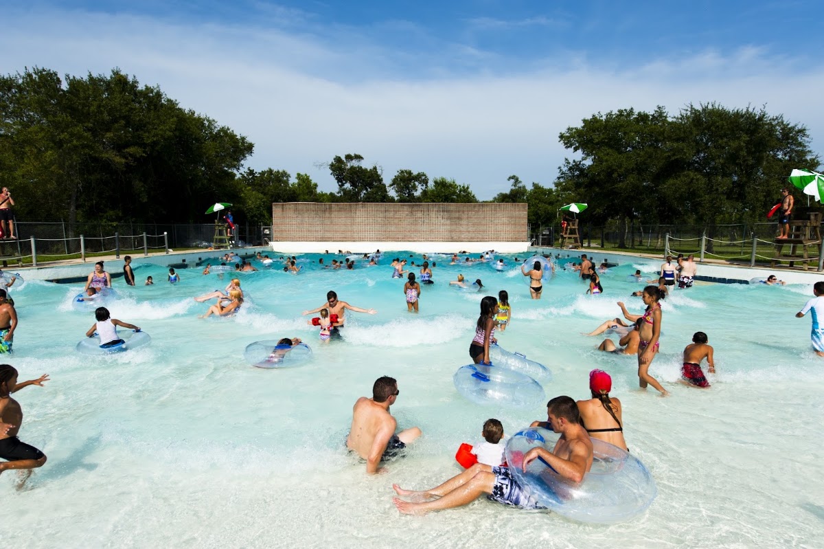 Little Cedar Bayou Wave Pool