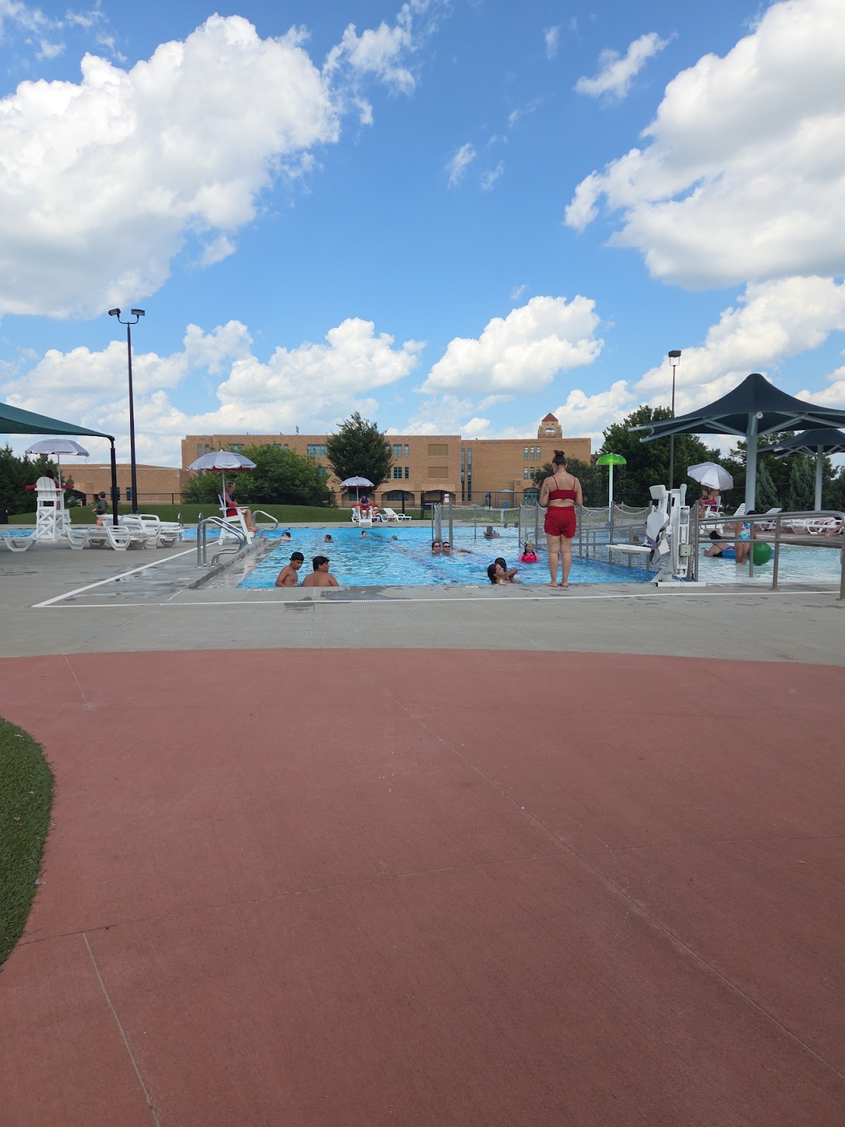 Minisa Pool