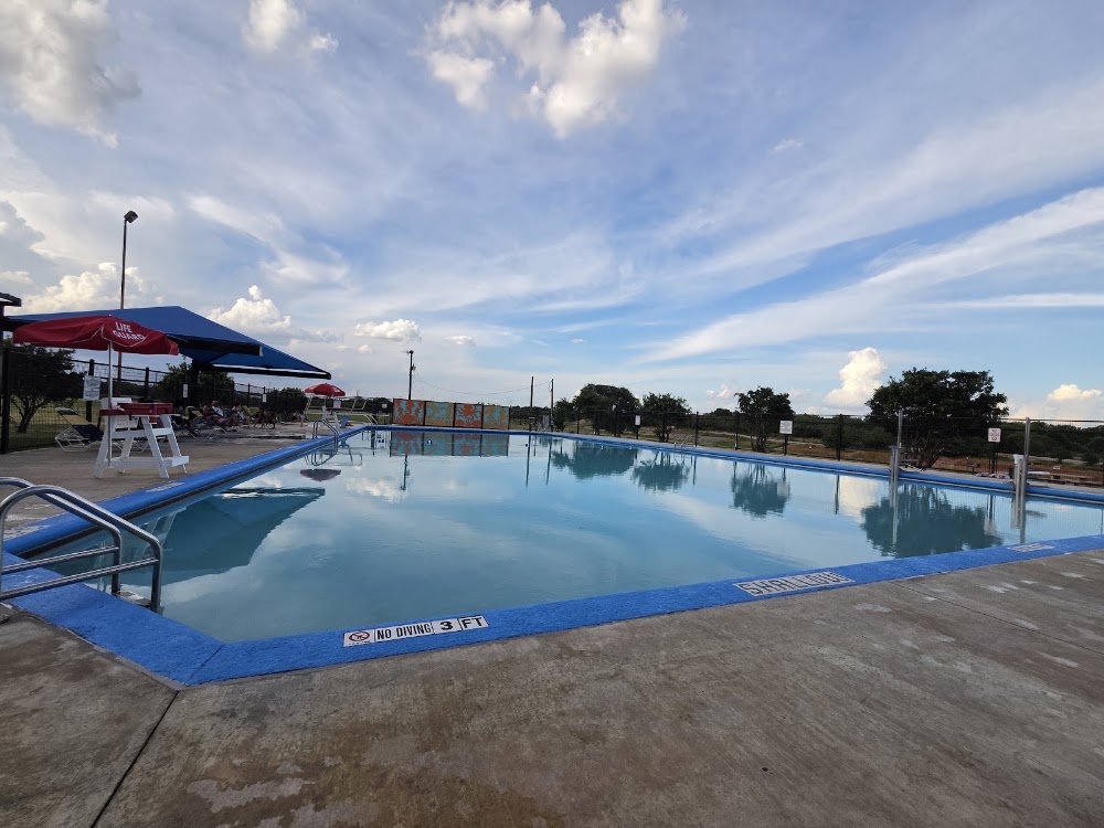 Monterrey Swimming Pool