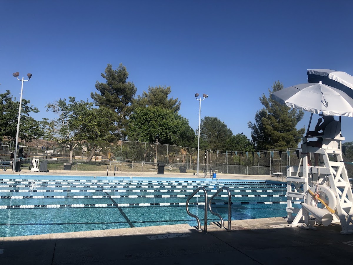 North Oaks Community Pool