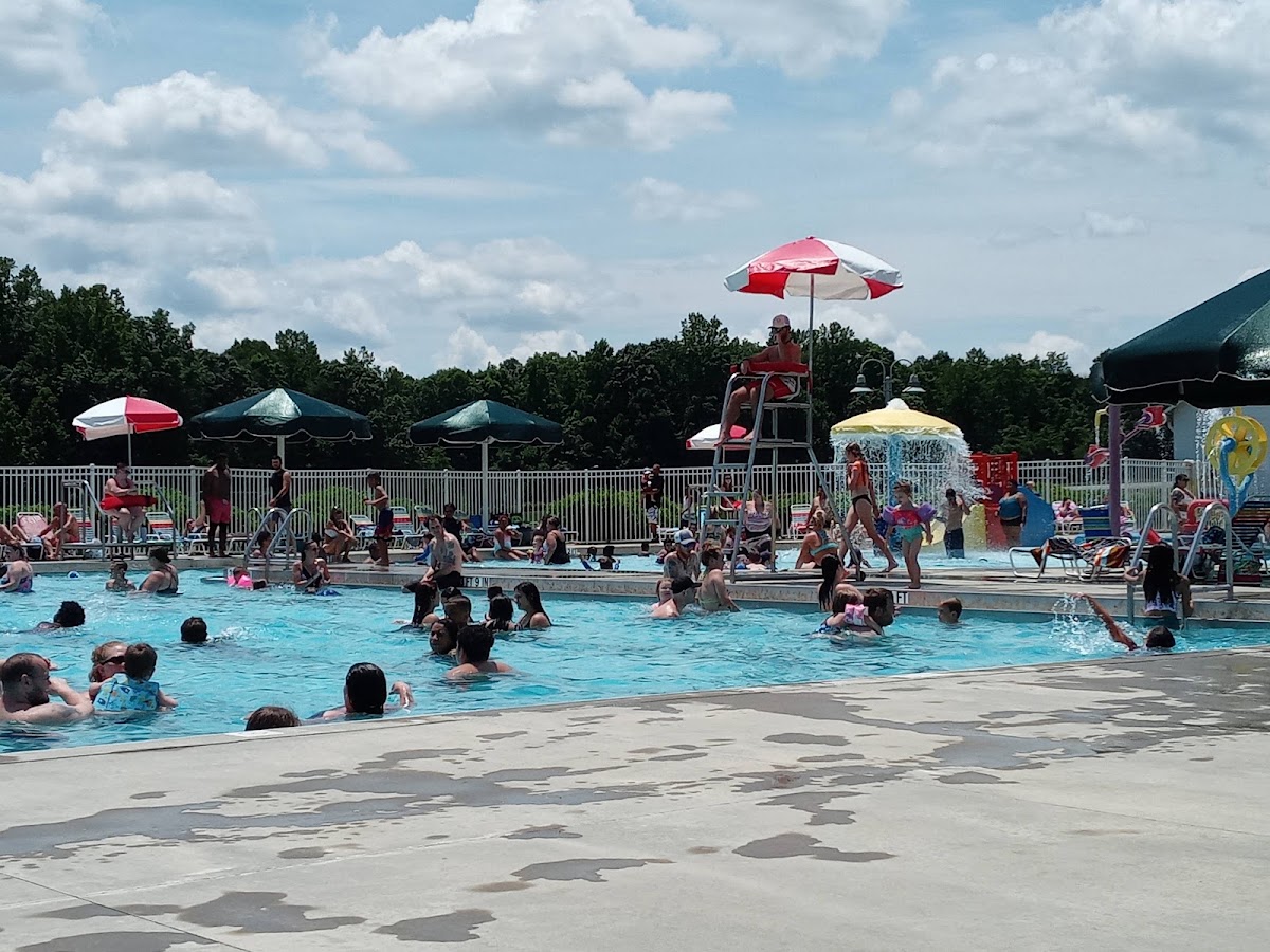 Northeast Park Aquatic Center