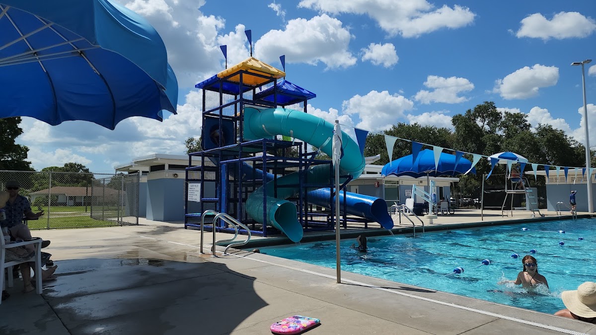 Northwest Swimming Pool