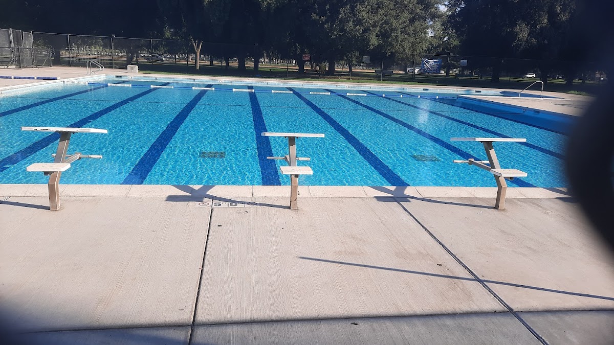 Oak Park Pool