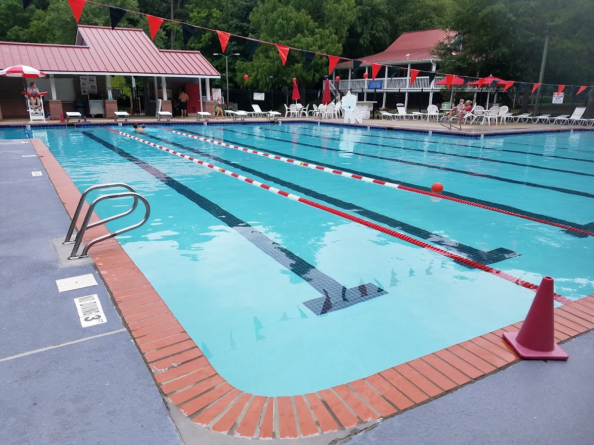 Oxxford Hunt Community Pool