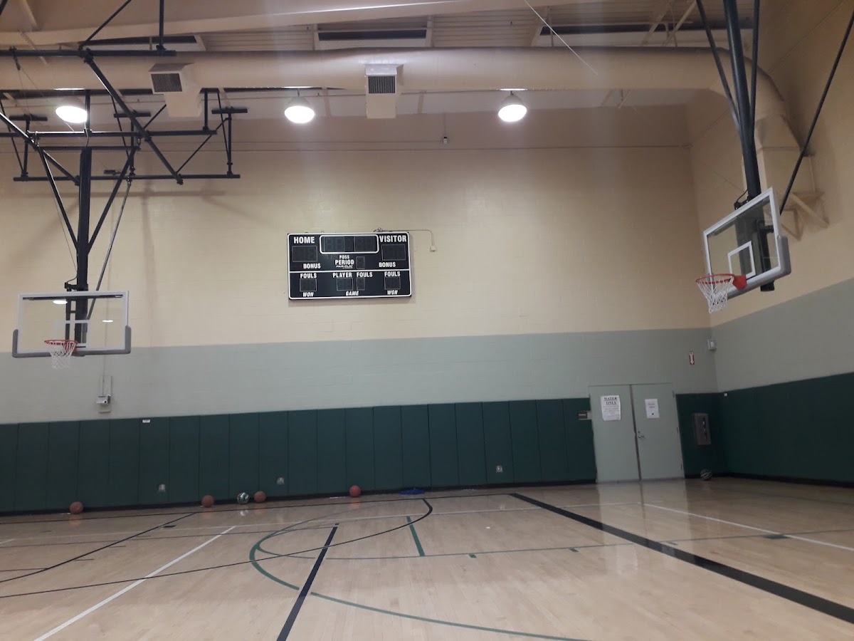 Palmdale Oasis Park Recreation Center