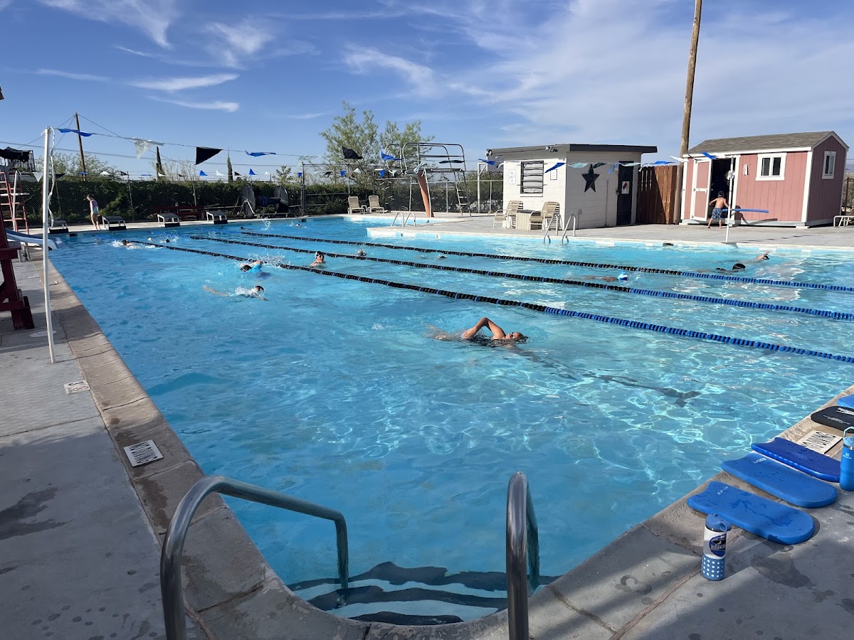 Park Foothills Community Pool