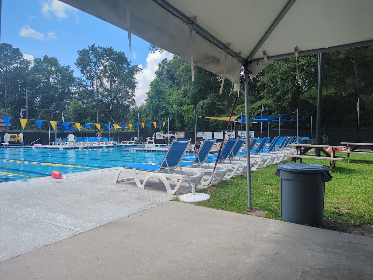 Parkshore Pool