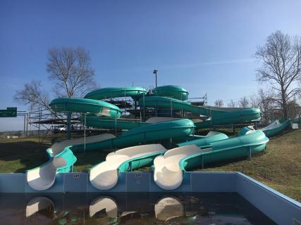 Piccadilly Swimming Pool in Nashville, Tennessee