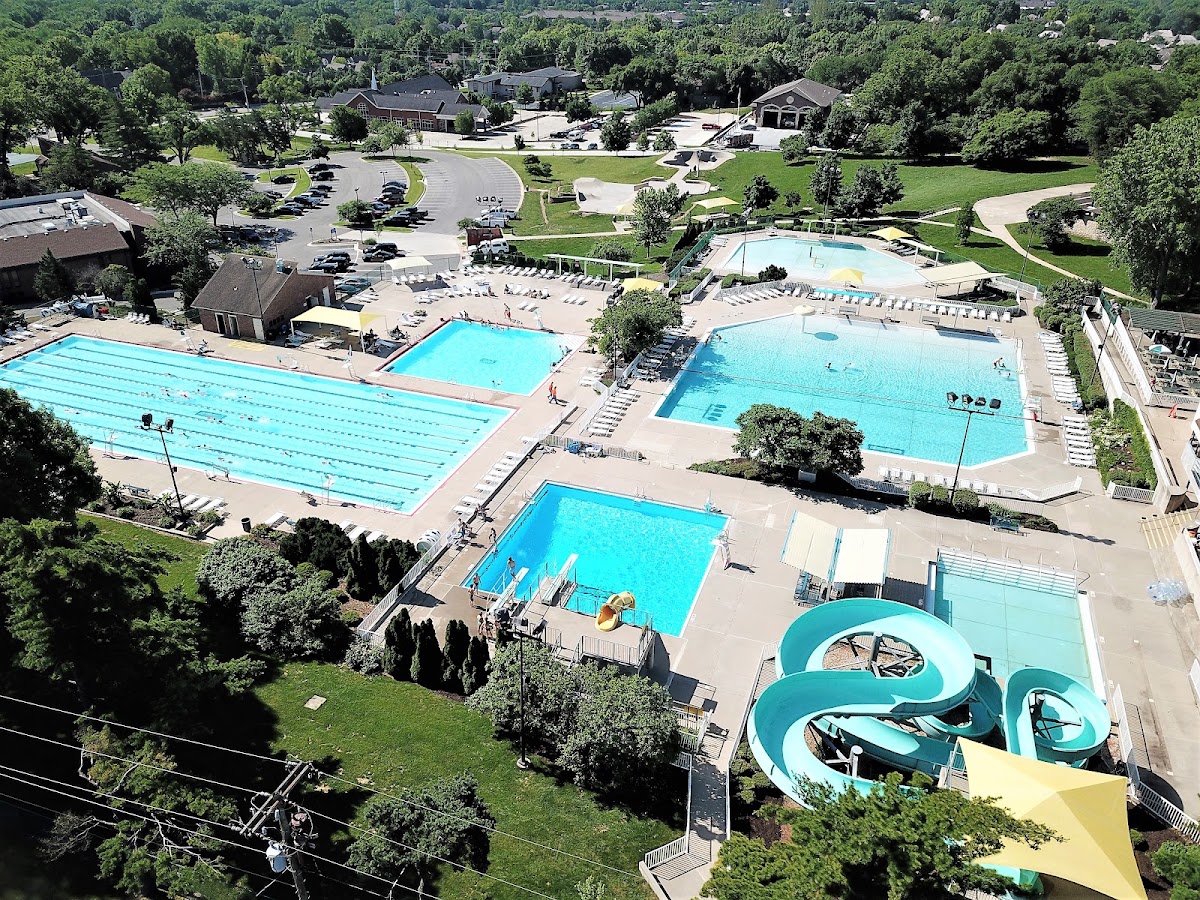 Prairie Village Swimming Pool
