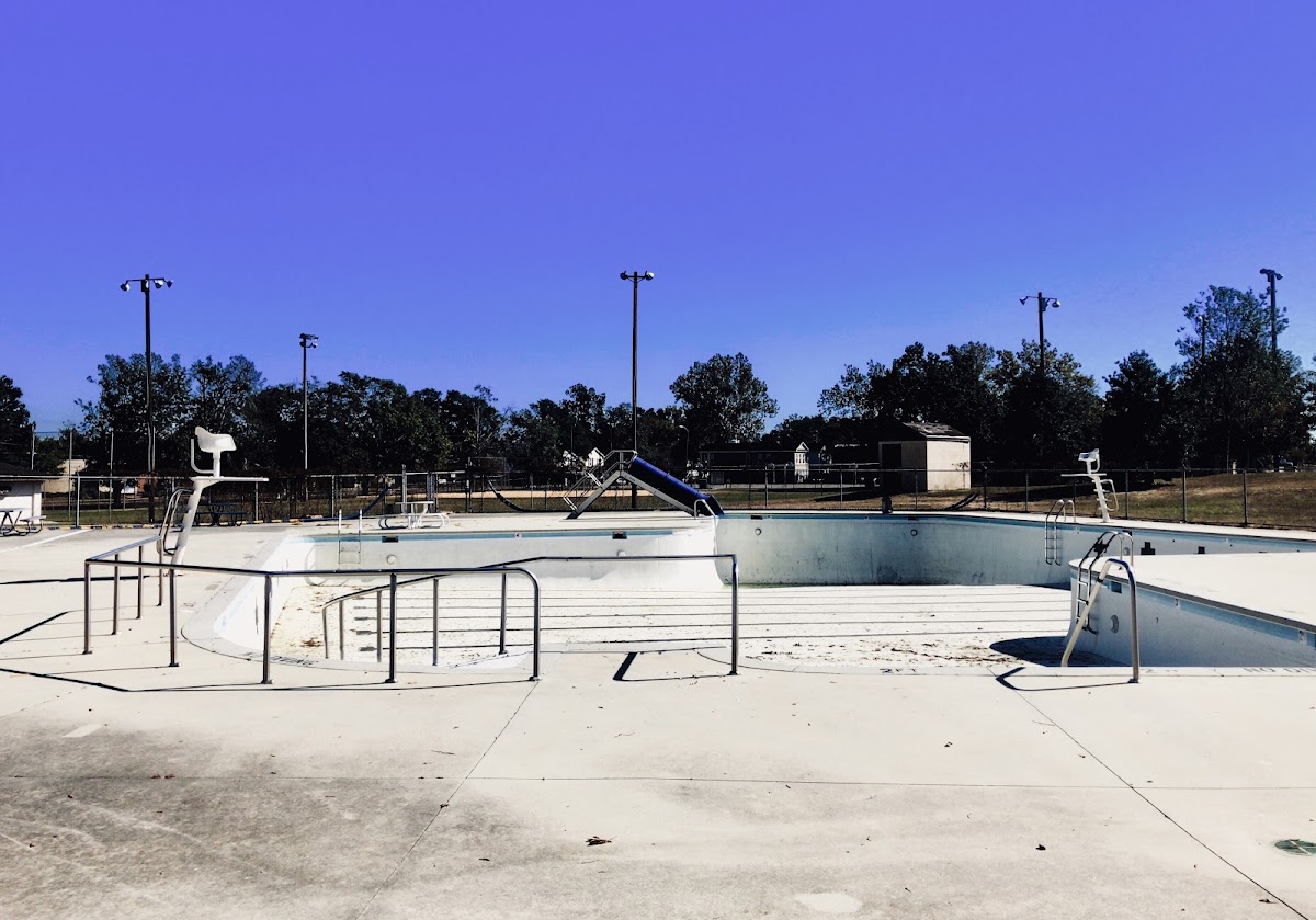 Robert Strange Pool