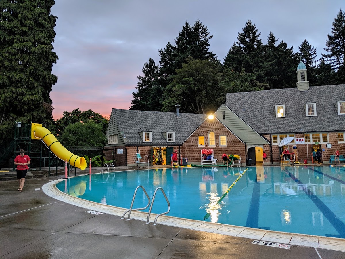Sellwood Pool