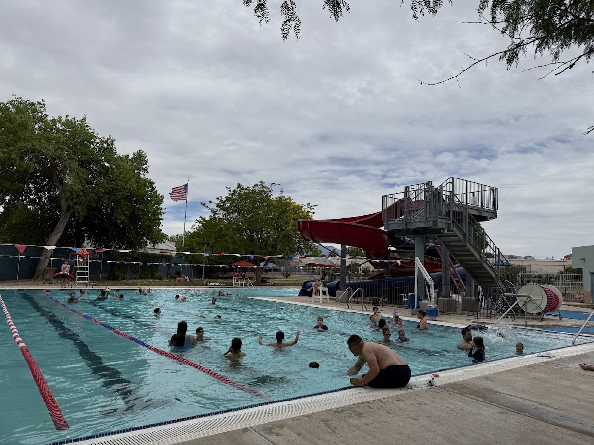 Sierra Vista Swimming Pool