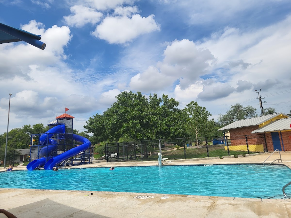 Sunset Hills Swimming Pool