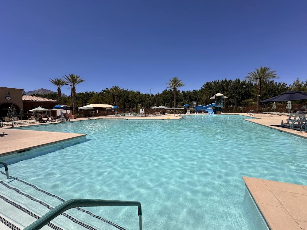 The Vistas Pool