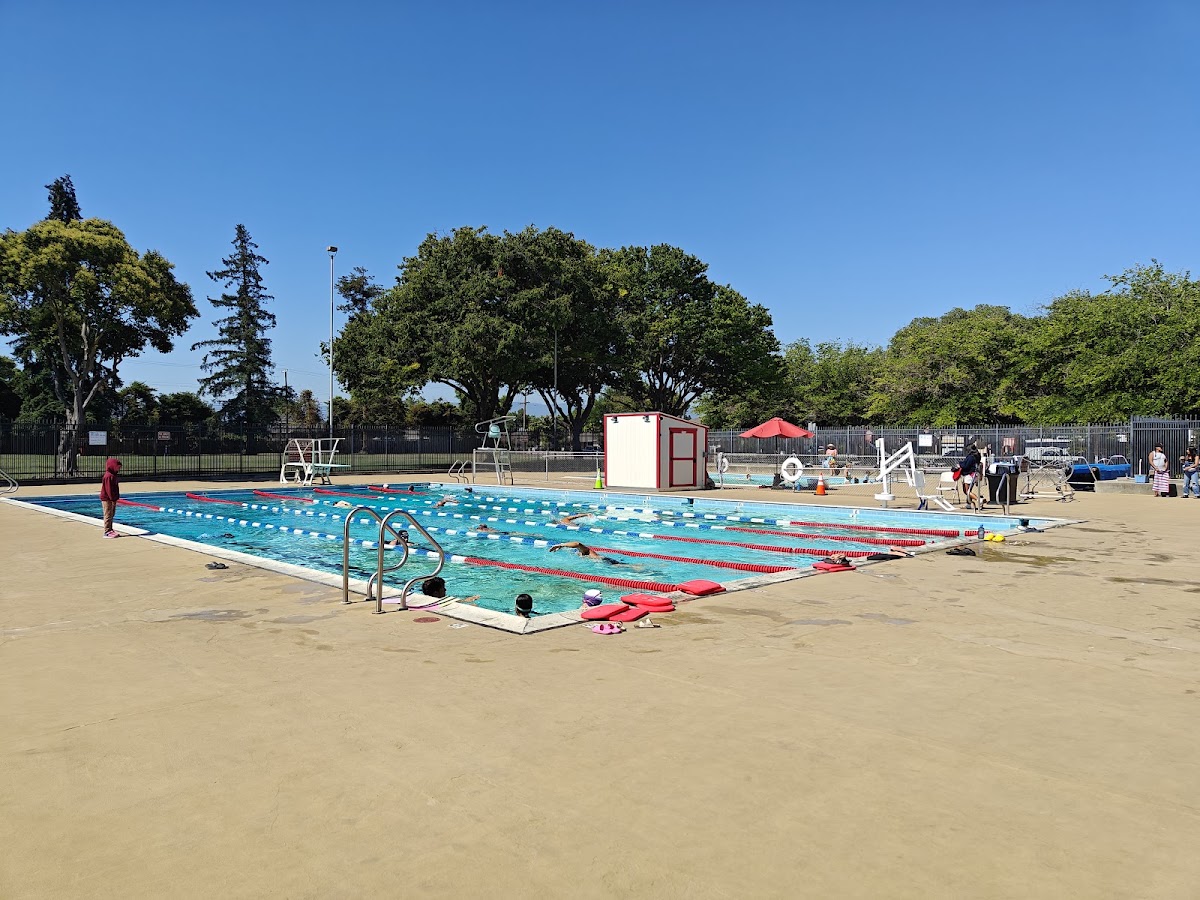 Warburton Swim Center