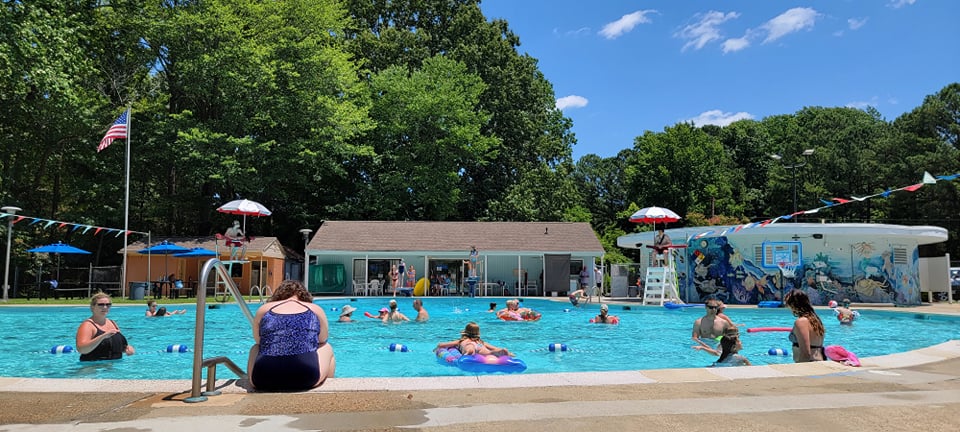 Windy Point Pool